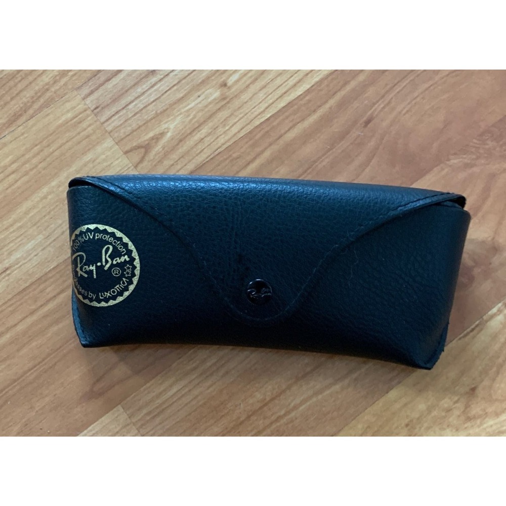 Ray-Ban sunglasses  black‎ case